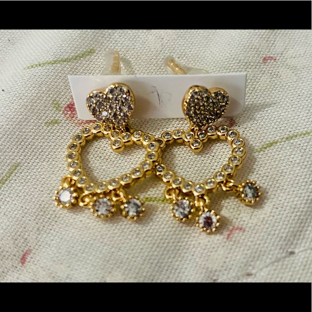 Earings